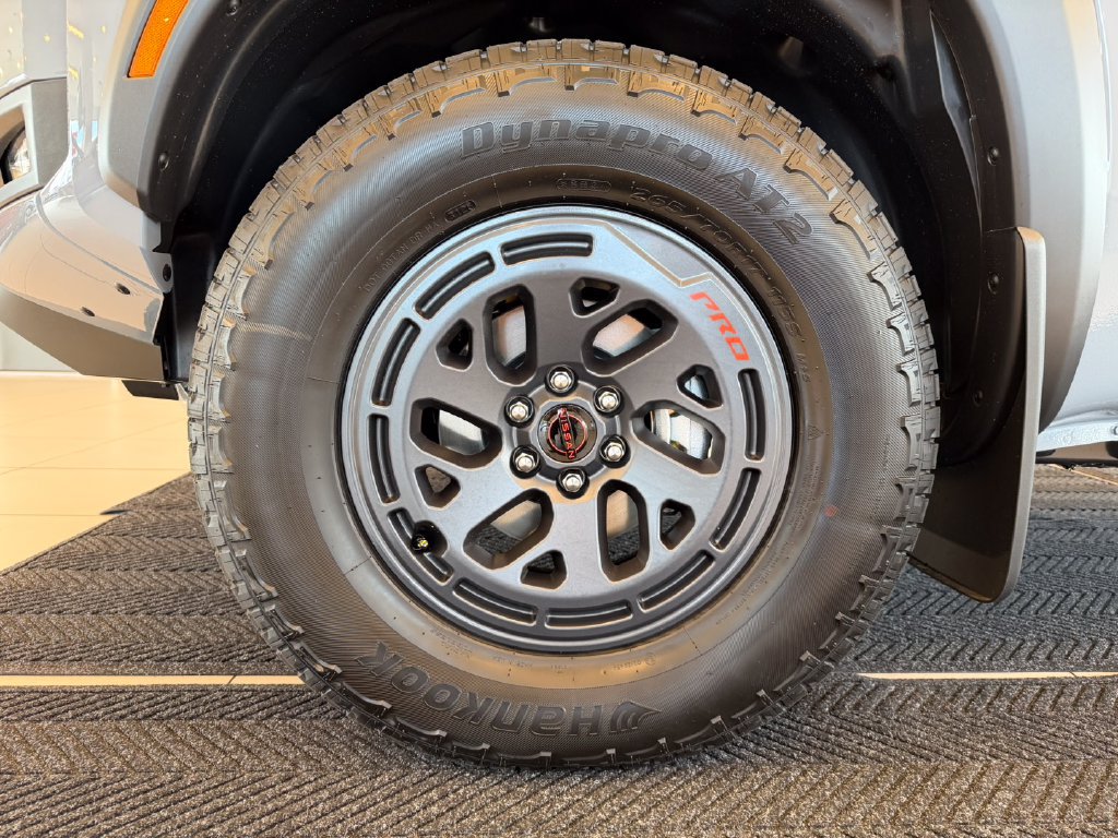 New 2027 Nissan Frontier PRO-4X w/ Tow Package AWD/4WD image 12