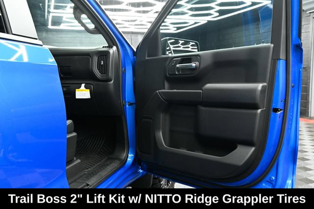 New 2025 Chevrolet Silverado 1500 Custom AWD/4WD image 21
