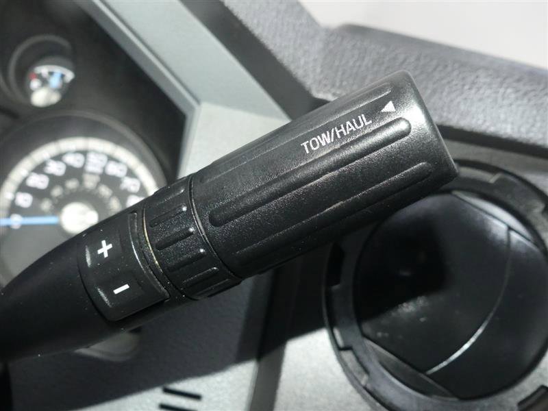 Used 2016 Ford F250 XL w/ Snow Plow Prep Package image 23