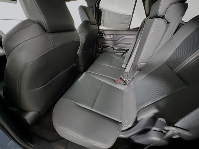 New 2026 Toyota 4Runner Limited AWD/4WD image 26