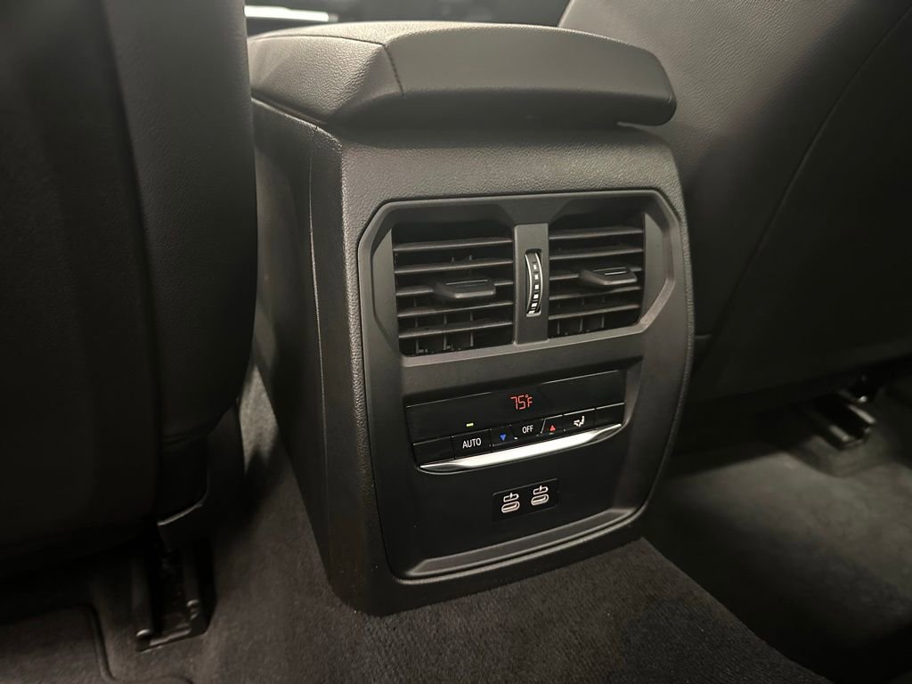 Used 2025 BMW 330i xDrive 330i xDrive w/ Convenience Package image 36