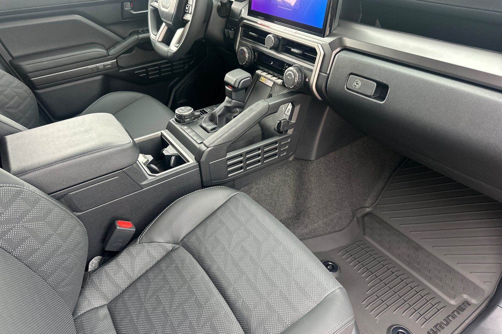 New 2026 Toyota 4Runner TRD Off-Road Premium AWD/4WD image 19