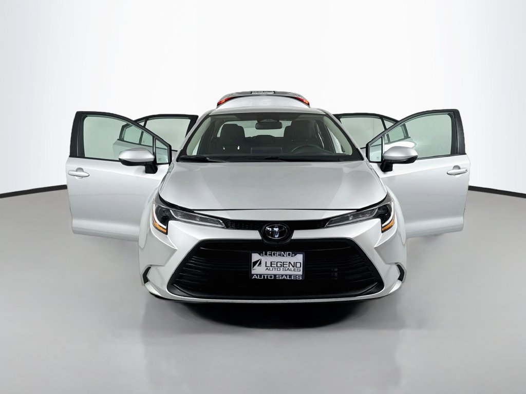 Used 2024 Toyota Corolla LE FWD image 16