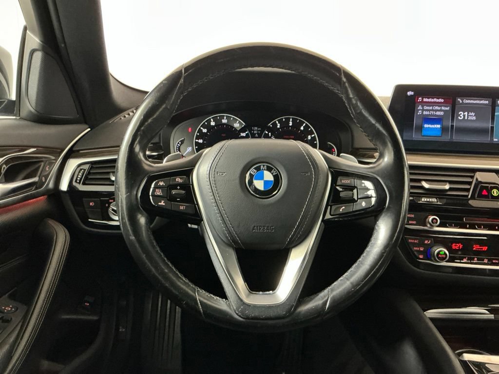 Used 2018 BMW 540i RWD image 16