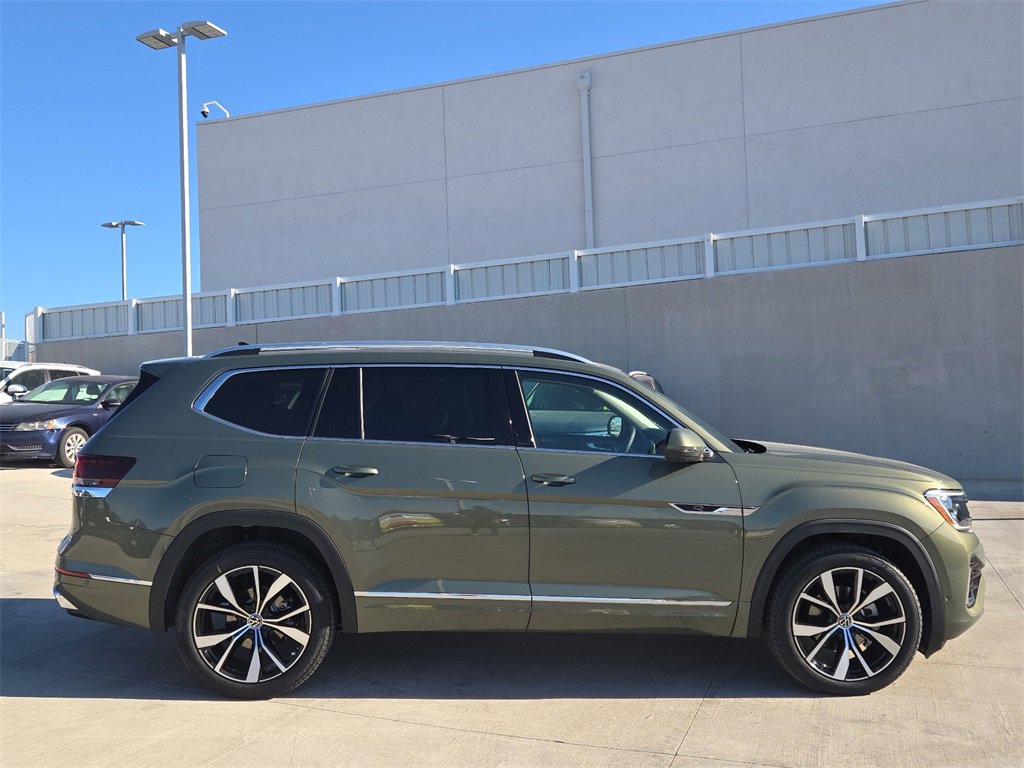 New 2025 Volkswagen Atlas SEL Premium R-Line image 12