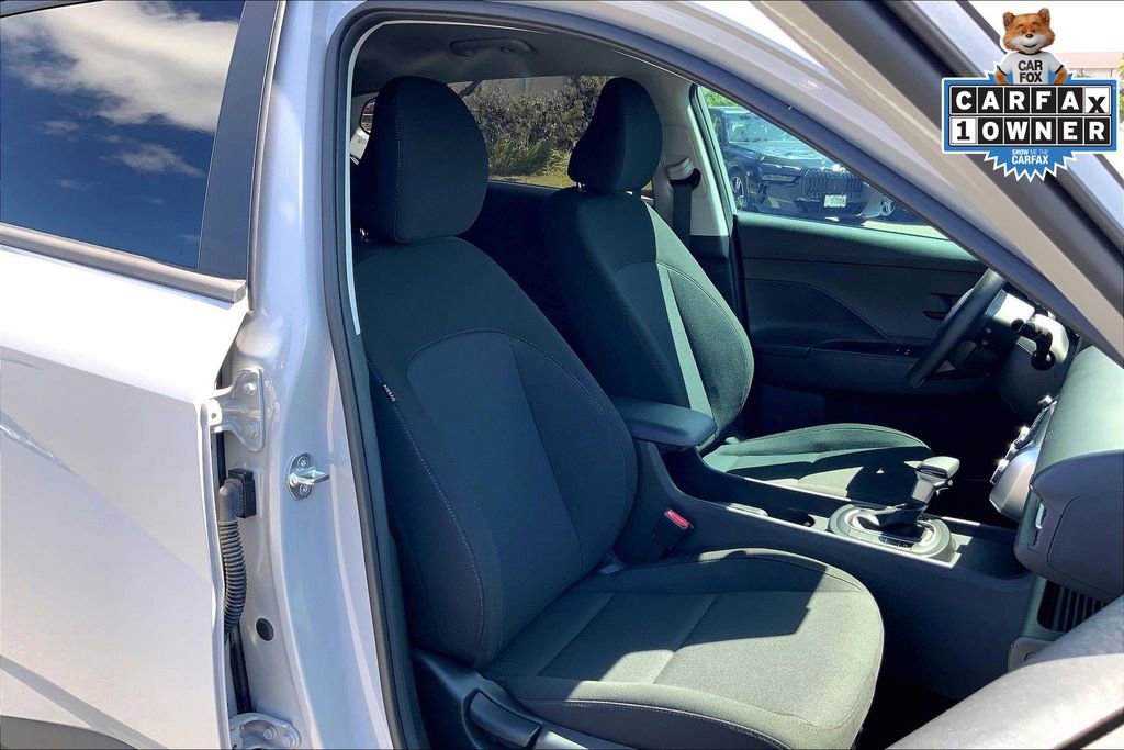Used 2025 Hyundai Kona SE image 7