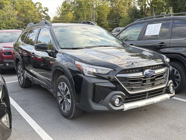 Certified 2025 Subaru Outback Limited AWD/4WD image 3