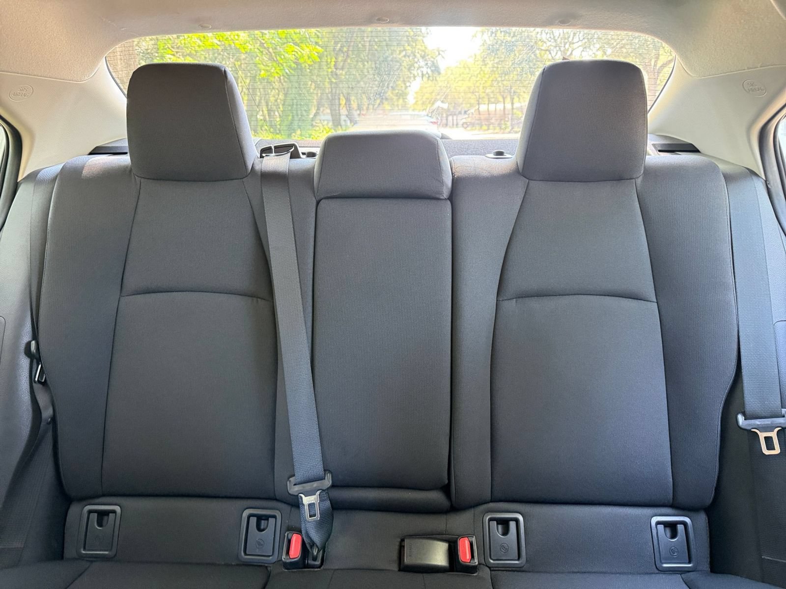 Used 2025 Toyota Corolla LE FWD image 36