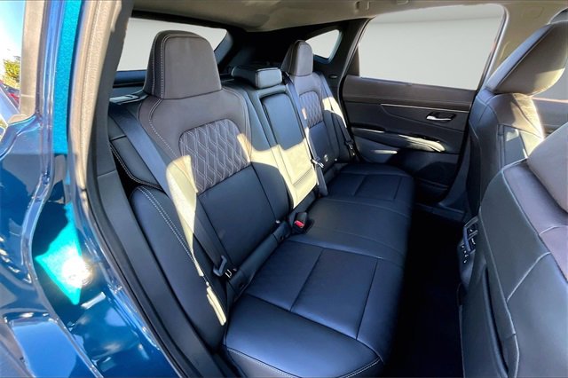 New 2026 Nissan Murano Platinum image 9