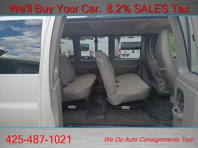 Used 2020 Chevrolet Express 3500 LS RWD image 29