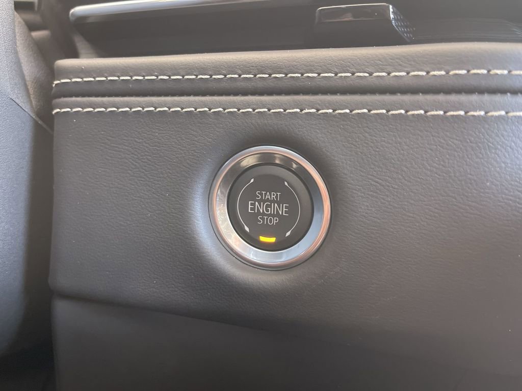 New 2026 Cadillac Escalade ESV V w/ LPO, ONYX Package image 14