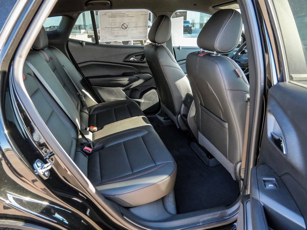 Used 2026 Chevrolet Trax RS w/ Driver Confidence Package FWD image 17