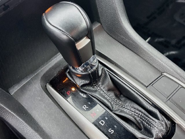 Used 2021 Honda Civic Sport image 16