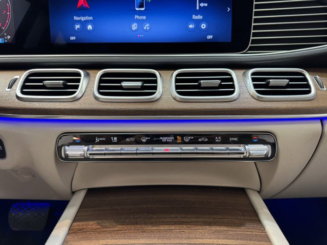 Certified 2025 Mercedes-Benz GLE 350 4MATIC image 18