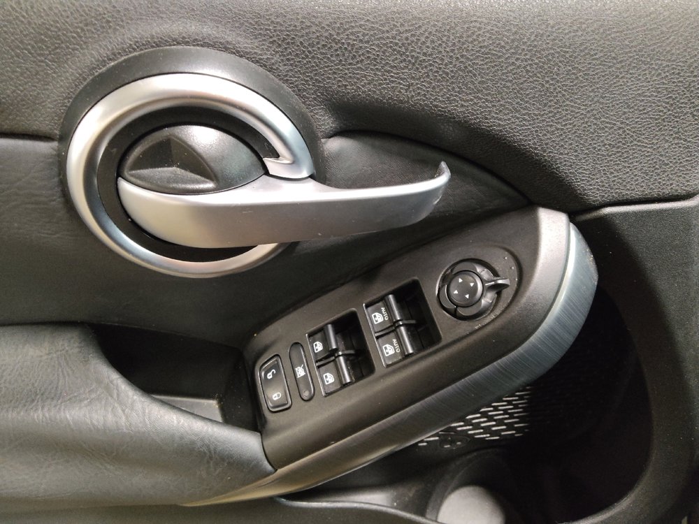 Used 2016 FIAT 500X Trekking image 27