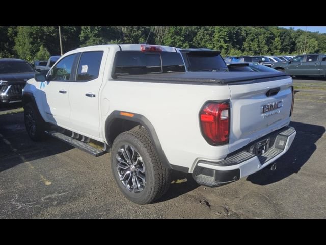 Used 2026 GMC Canyon Denali AWD/4WD image 3