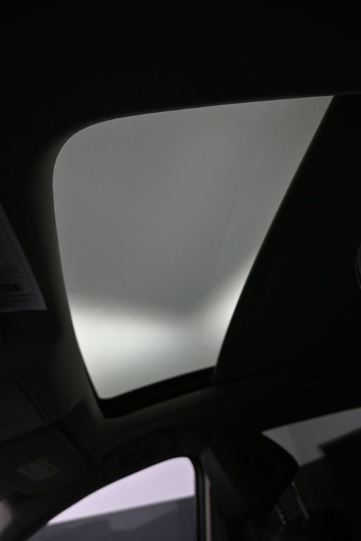 Certified 2024 Acura MDX SH-AWD image 18