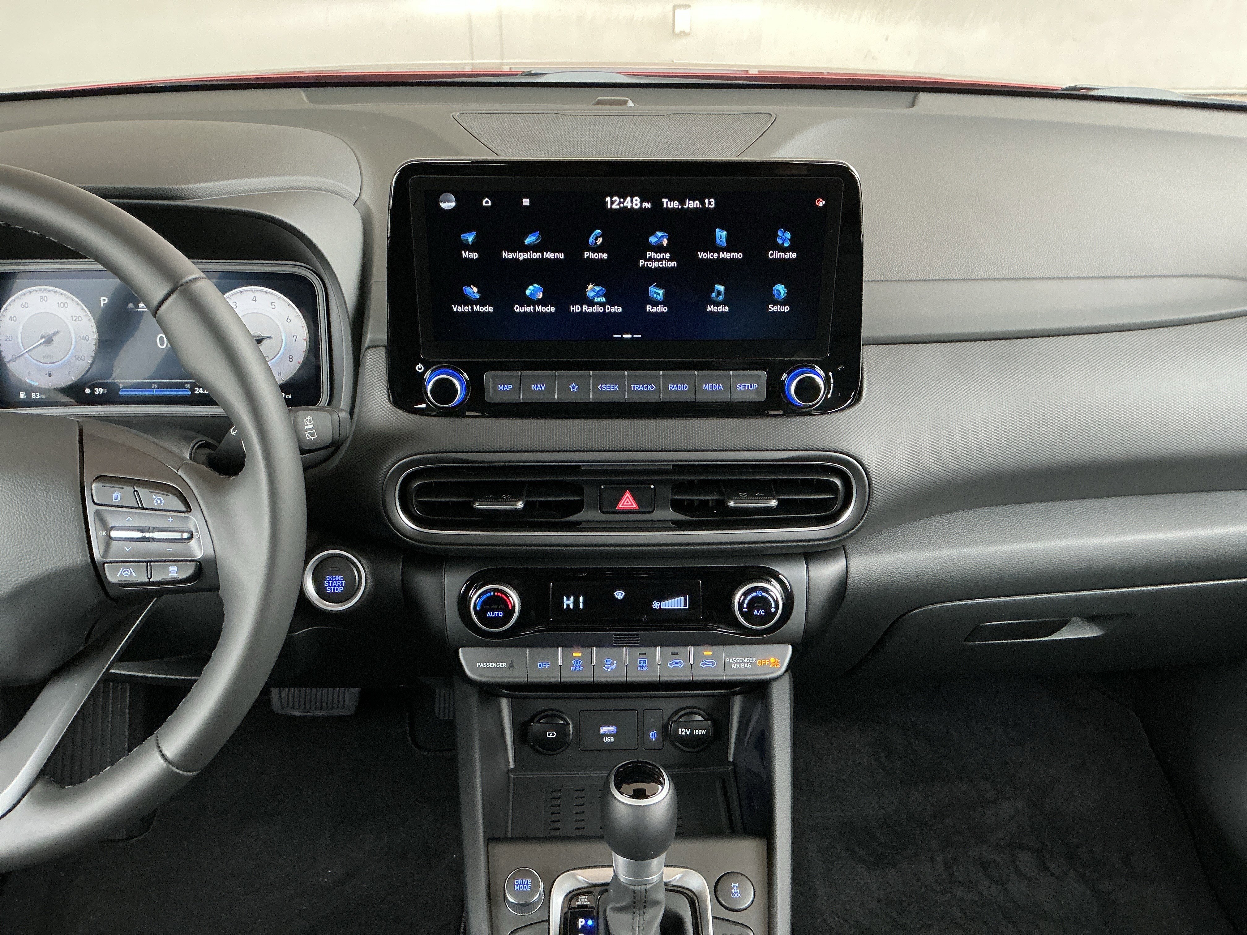 Used 2023 Hyundai Kona Limited image 9