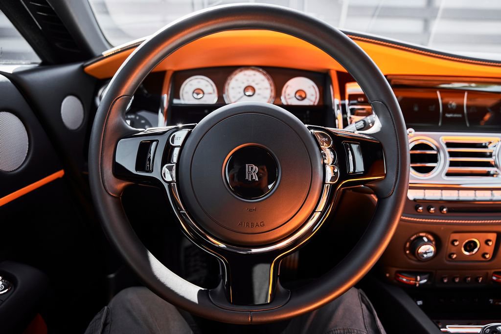 Used 2020 Rolls-Royce Wraith RWD image 47