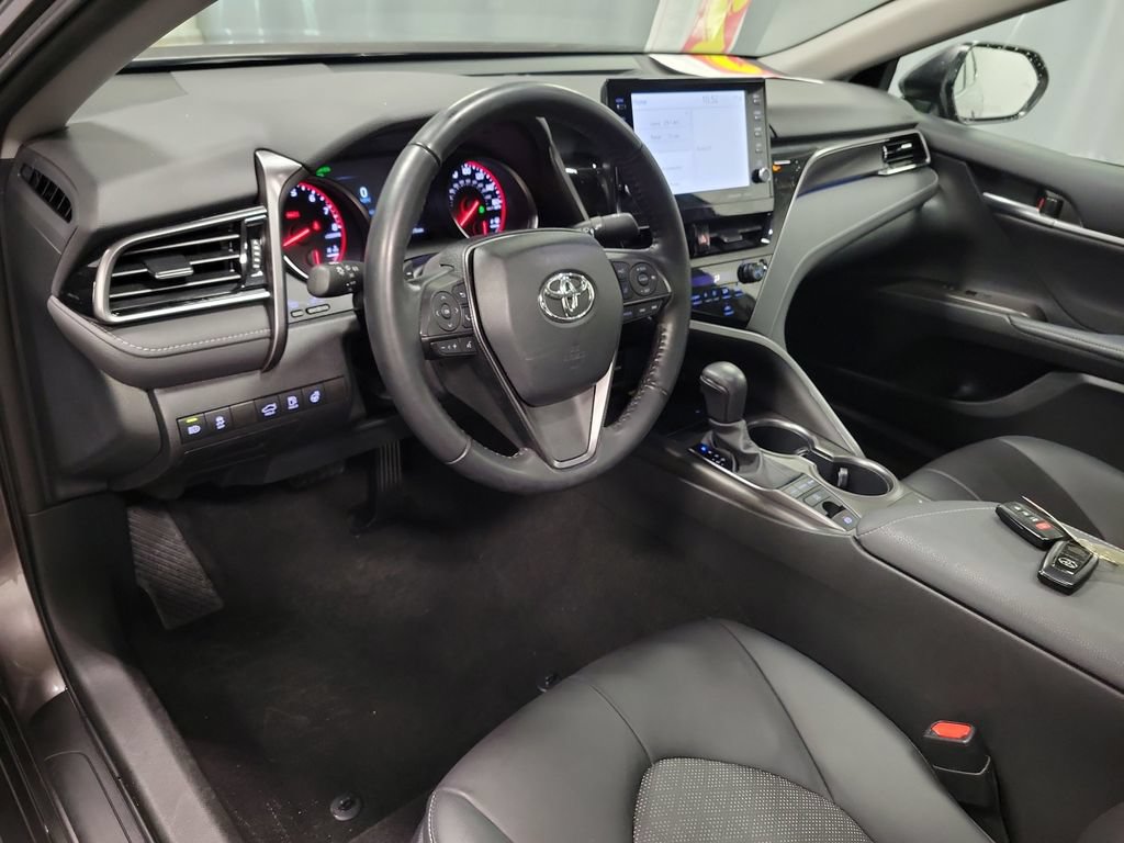 Used 2024 Toyota Camry XSE w/ Cold Weather Package FWD image 16