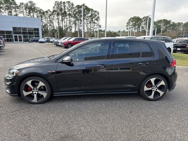 Used 2018 Volkswagen Golf 4-Door image 6
