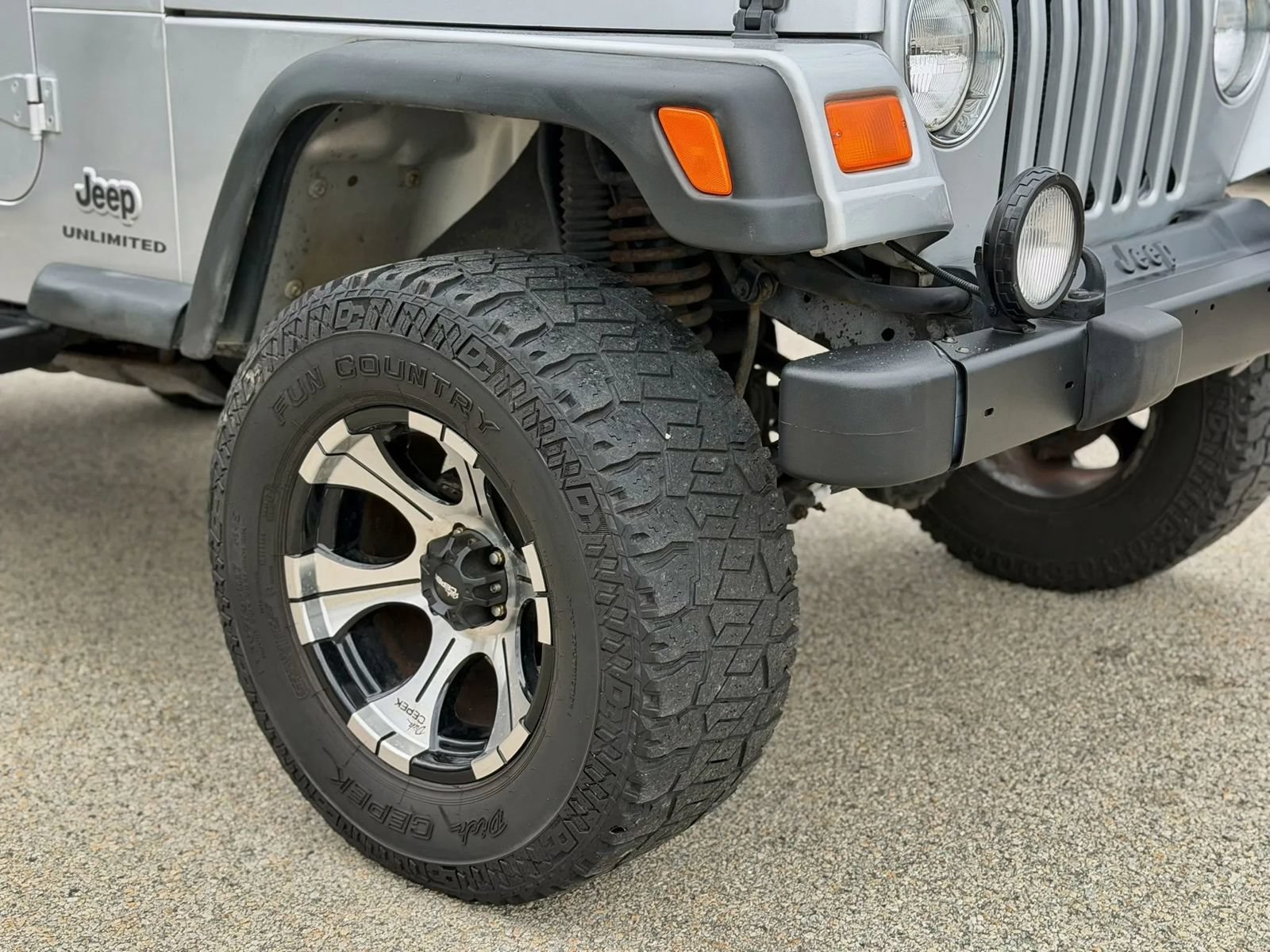 Used 2004 Jeep Wrangler 4WD image 31