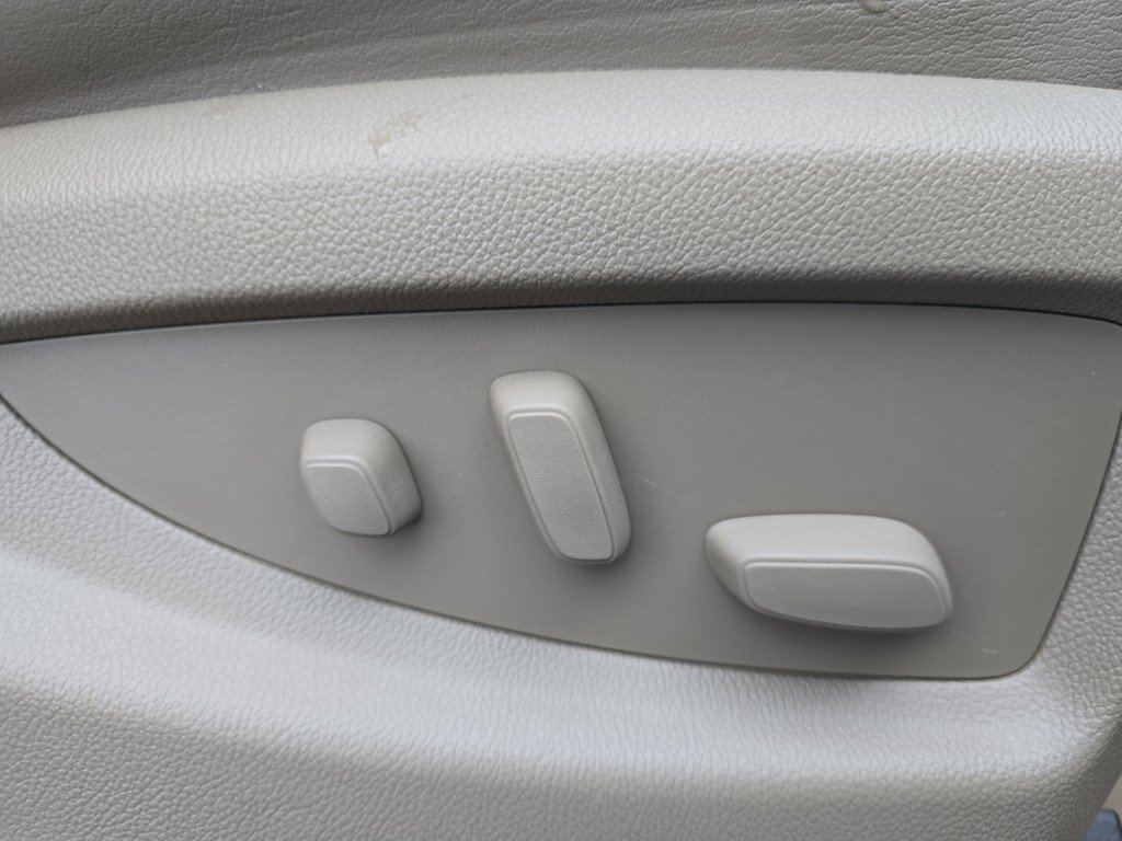 Used 2016 GMC Sierra 3500 Denali w/ Duramax Plus Package image 24