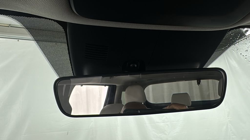 New 2026 Kia Carnival SX w/ SX Dark Edition Package FWD image 33