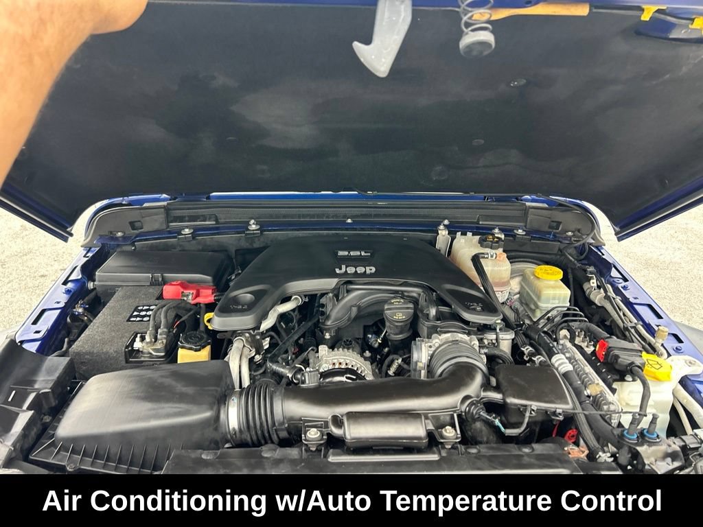 Certified 2018 Jeep Wrangler Unlimited Sport S AWD/4WD image 17