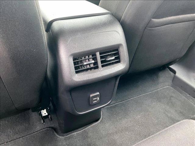 Used 2023 Chevrolet Equinox LS w/ Driver Confidence II Package FWD image 24