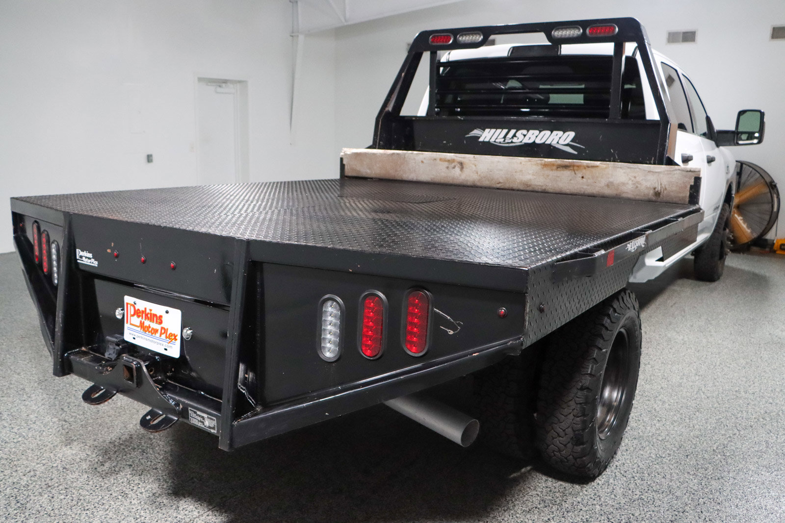 Used 2024 RAM 3500 SLT w/ Quick Order Package 2YG SLT image 7