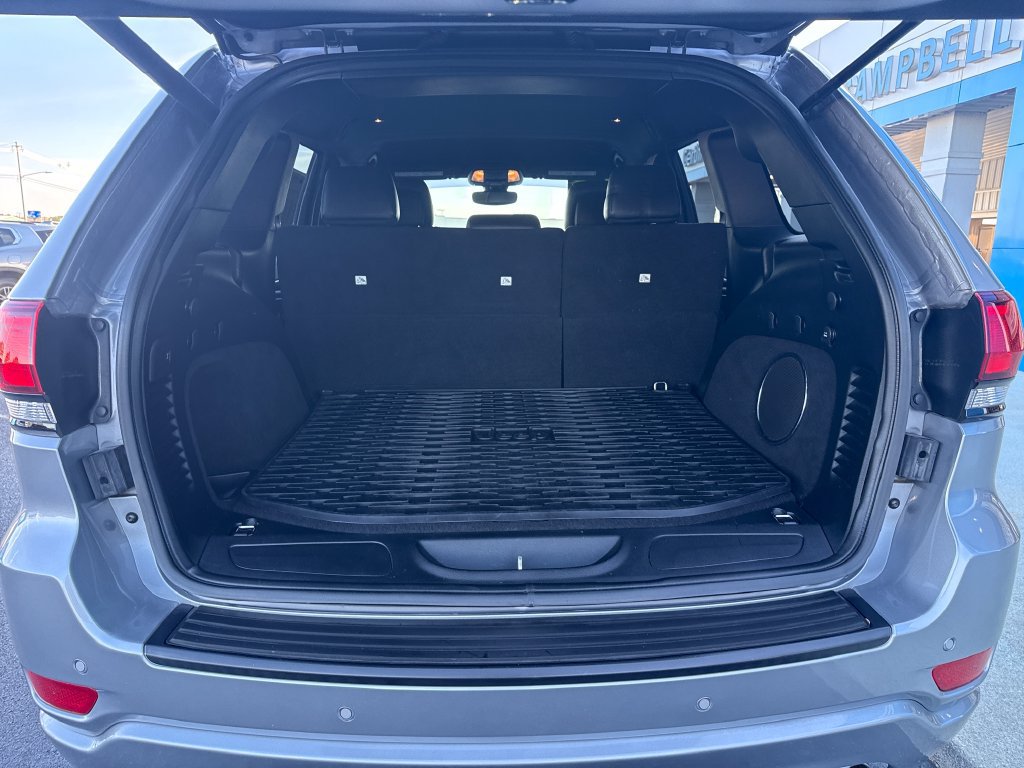 Used 2018 Jeep Grand Cherokee Altitude AWD/4WD image 38