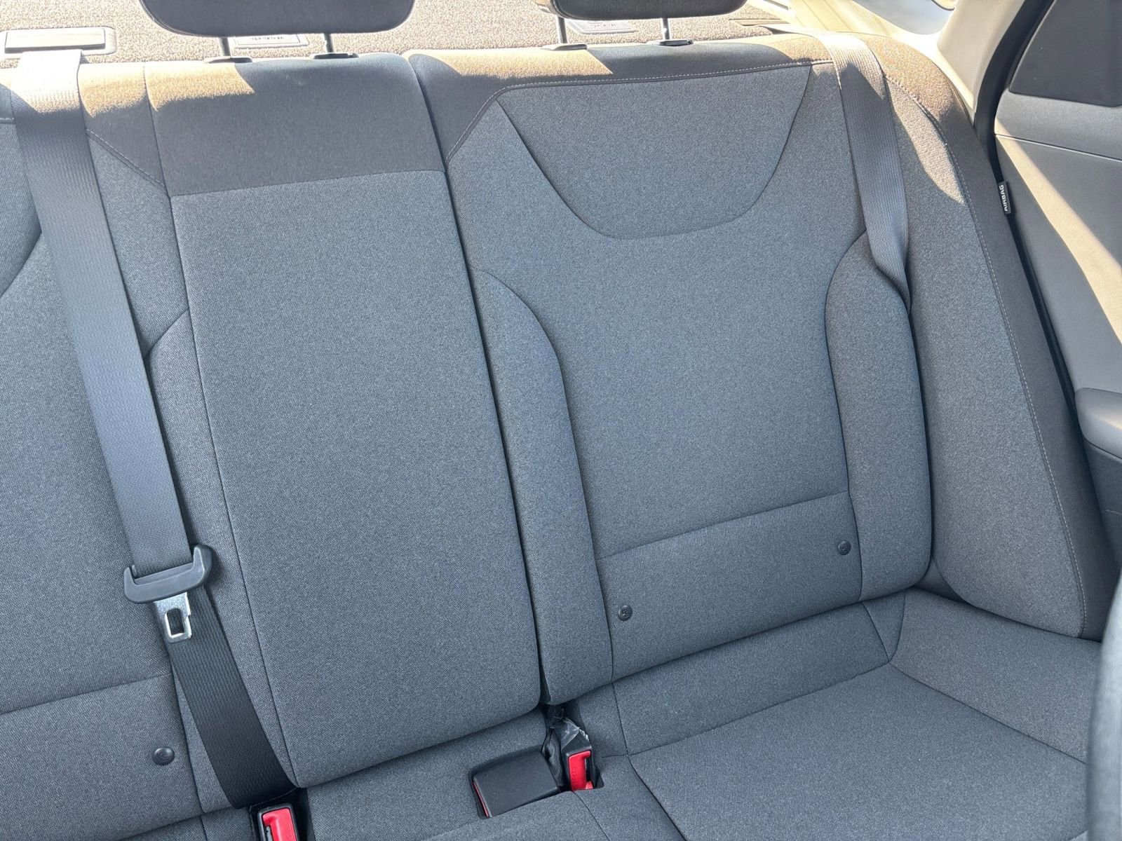 Used 2025 Kia K4 FWD image 36