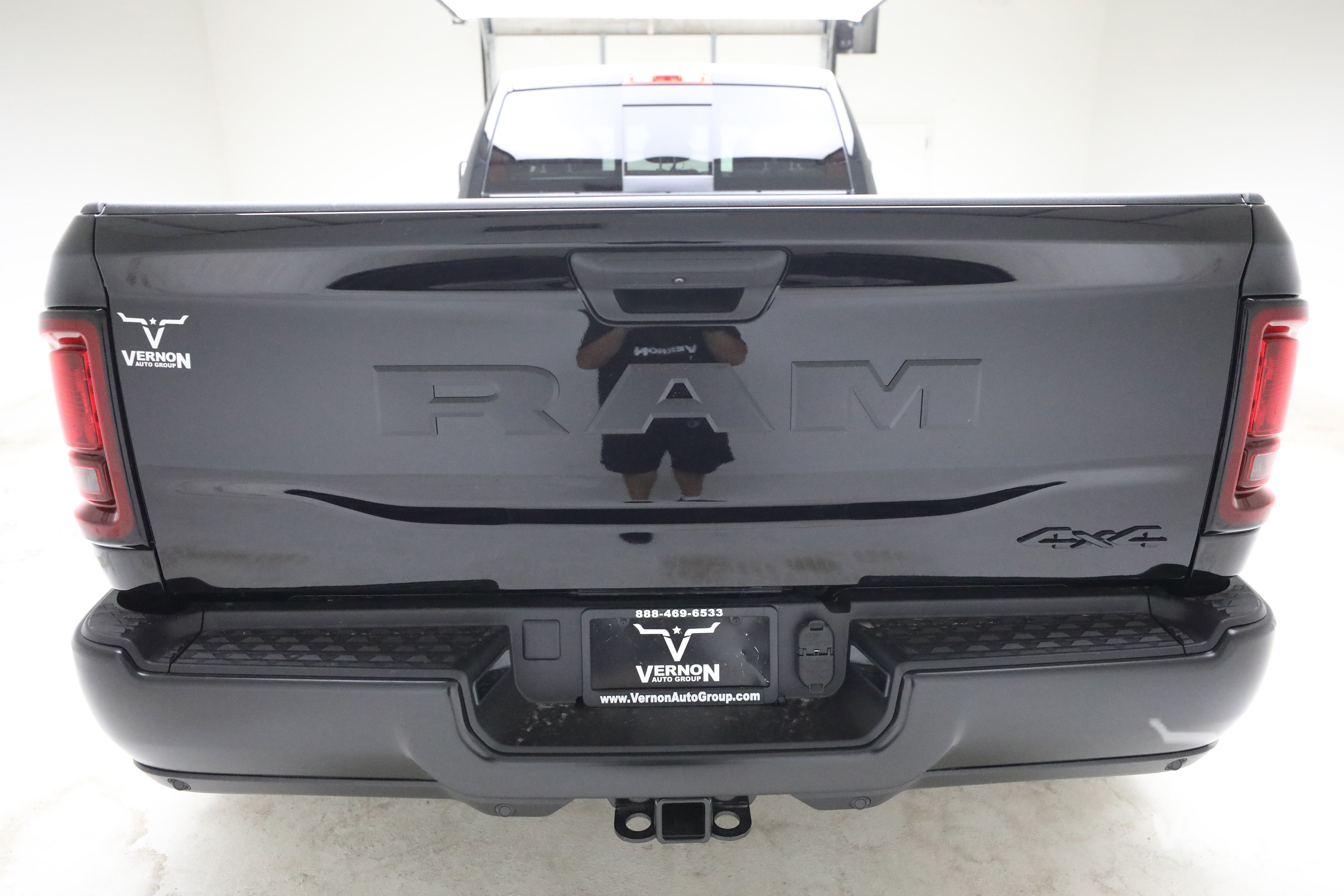 New 2026 RAM 3500 Tradesman AWD/4WD image 4