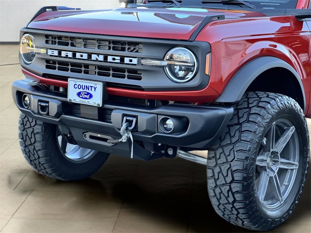 Used 2023 Ford Bronco Black Diamond image 39