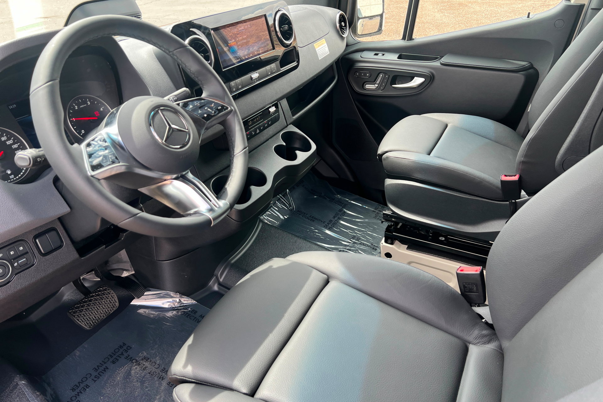 New 2026 Mercedes-Benz Sprinter 2500 image 15
