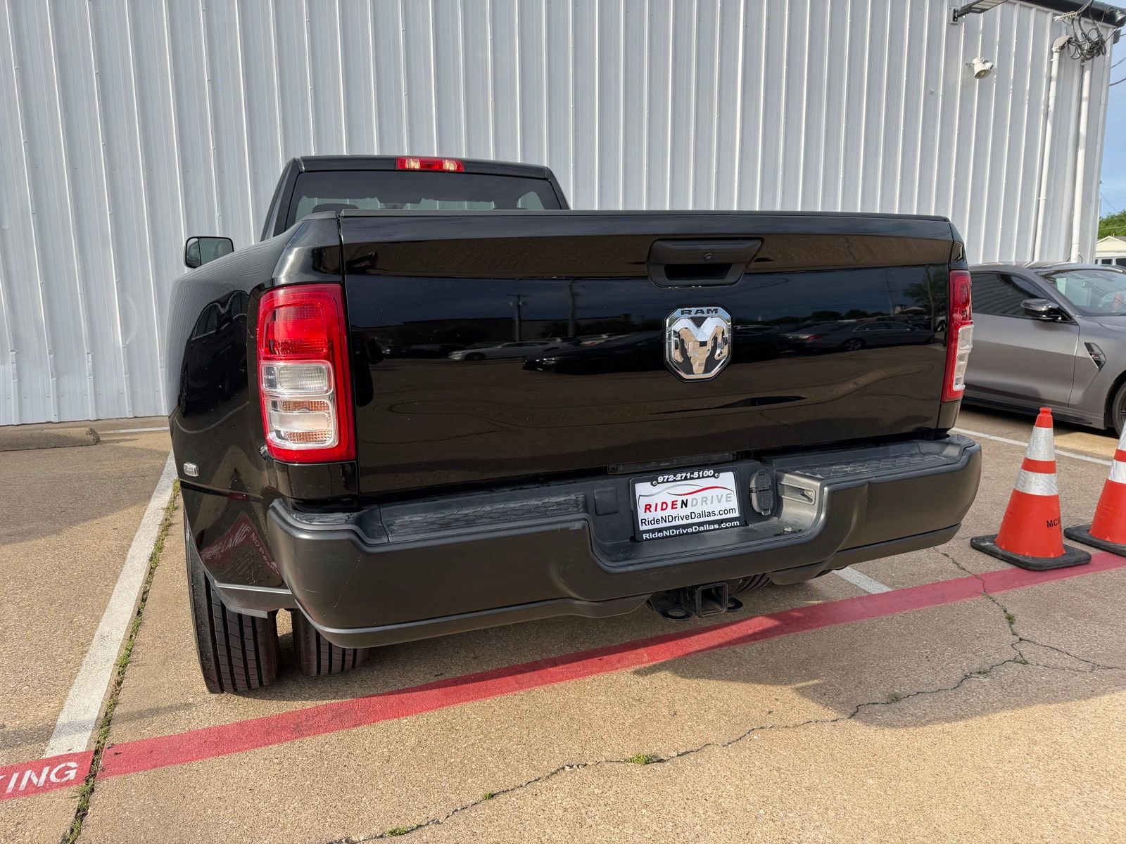 Used 2022 RAM 3500 Tradesman RWD image 5