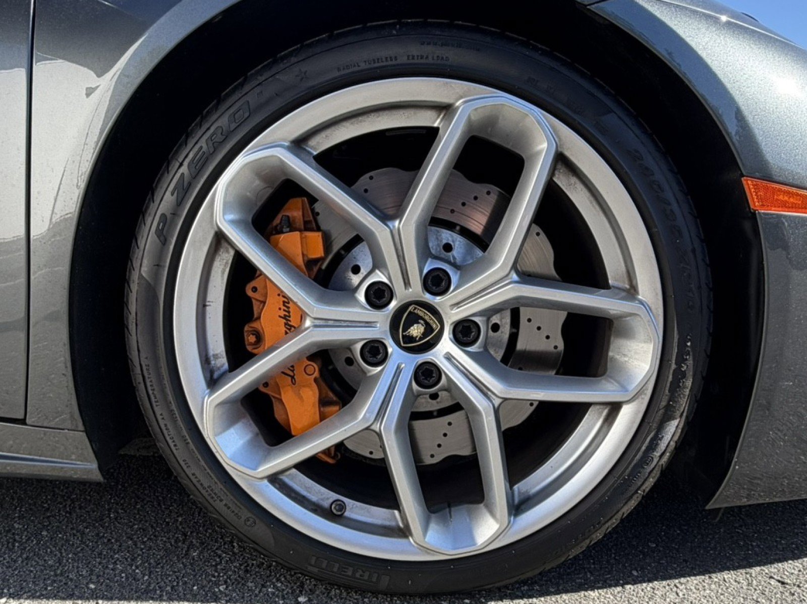 Used 2017 Lamborghini Huracan LP 580-2 image 14