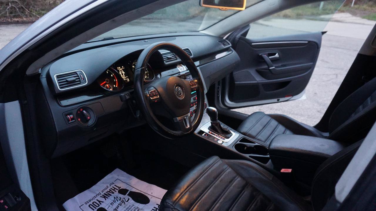 Used 2014 Volkswagen CC Executive FWD image 14