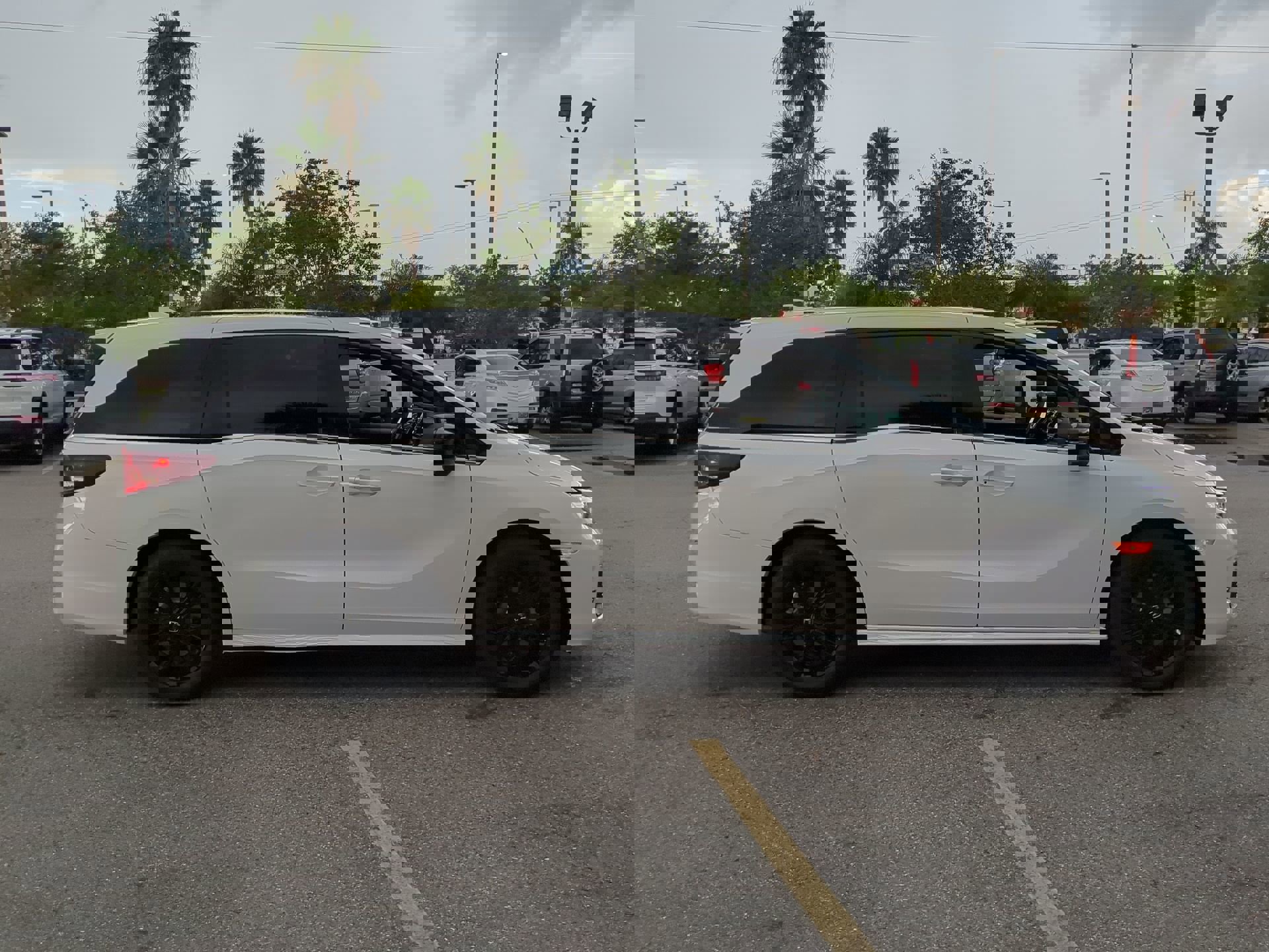 New 2026 Honda Odyssey Sport-L image 5