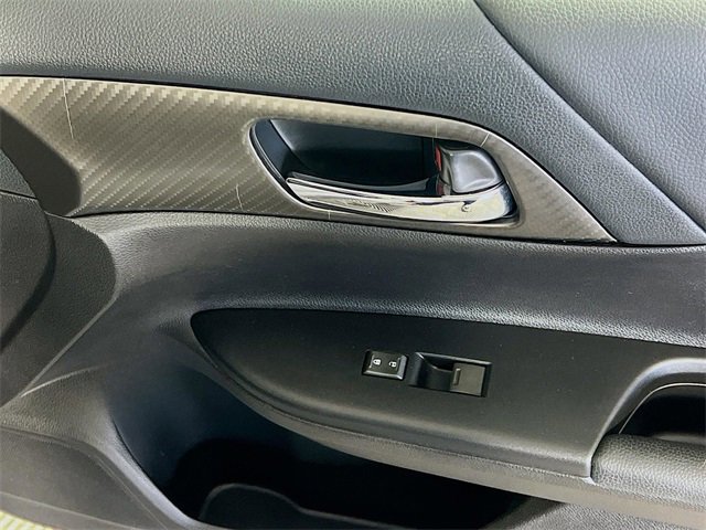 Used 2017 Honda Accord Sport image 31