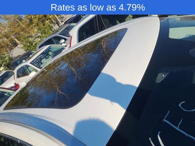 Certified 2023 Volvo XC60 B5 Plus w/ Climate Package image 6