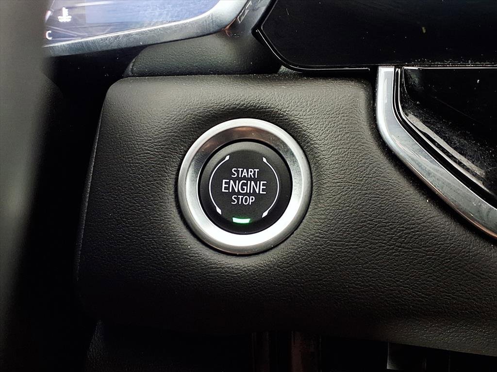 Used 2024 GMC Canyon Elevation w/ Convenience Package image 7