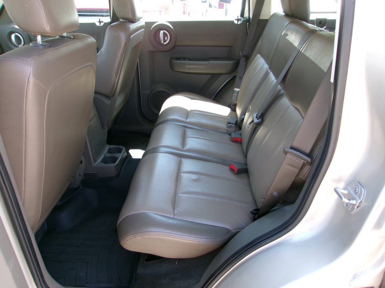 Used 2008 Dodge Nitro SXT AWD/4WD image 9