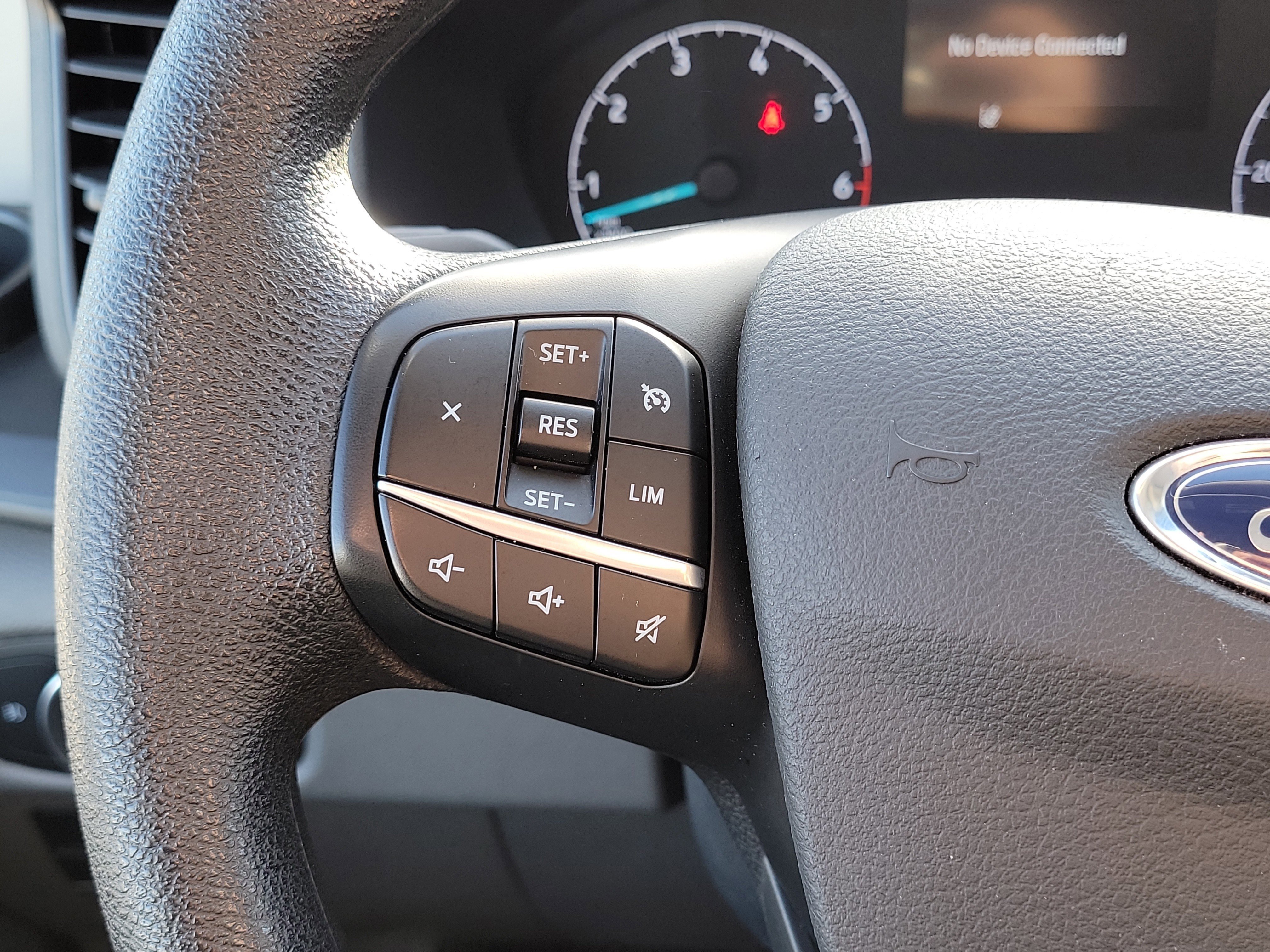 Used 2023 Ford Transit 350 XLT image 21