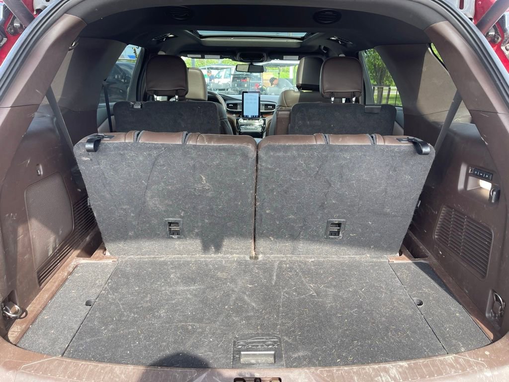 Used 2022 Ford Explorer King Ranch w/ Premium Technology Package AWD/4WD image 15