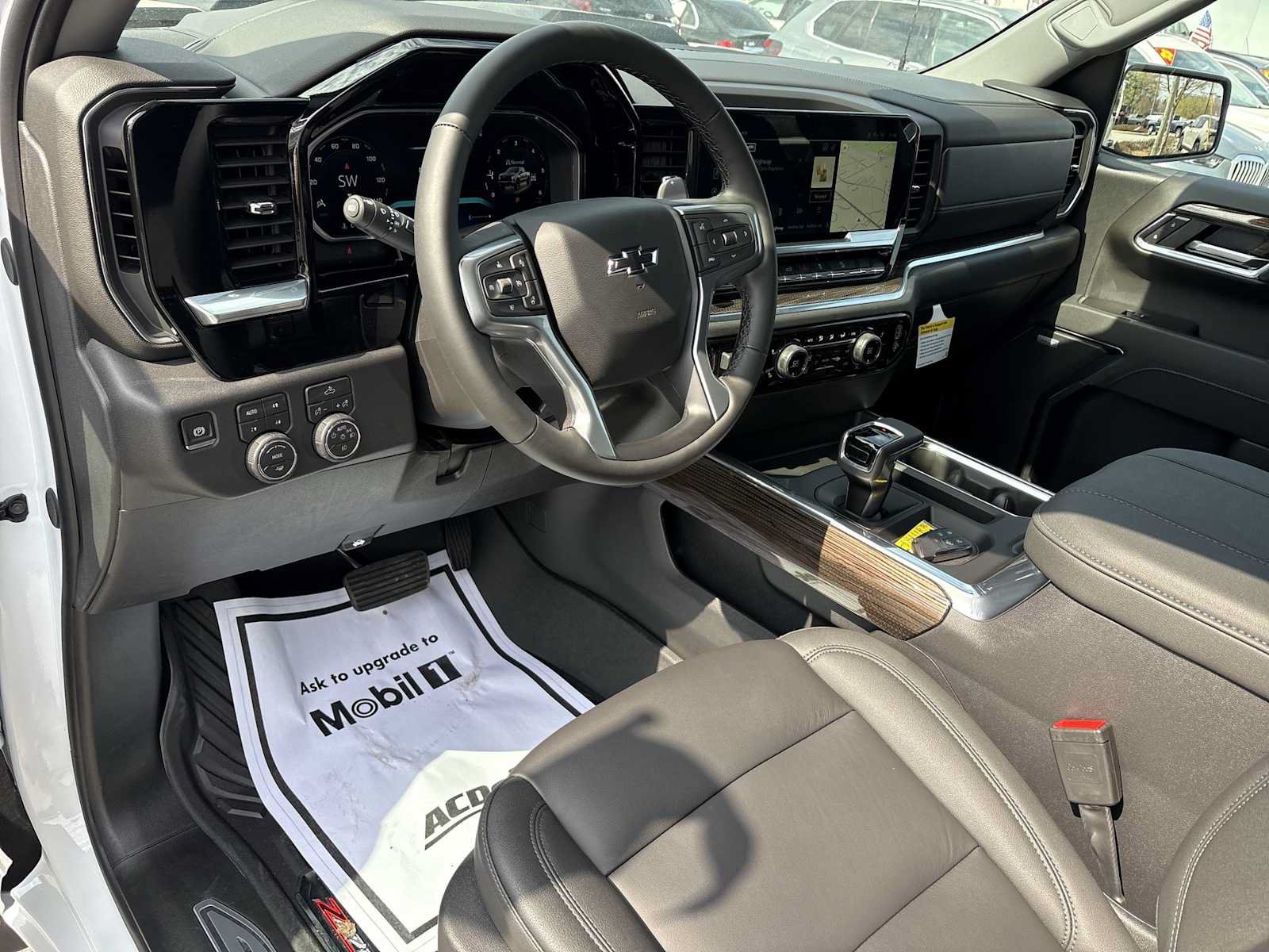 New 2026 Chevrolet Silverado 1500 LT Trail Boss w/ Convenience Package II AWD/4WD image 10