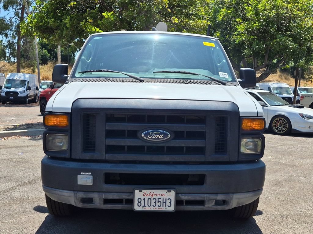 Used 2010 Ford E-250 and Econoline 250 RWD image 2