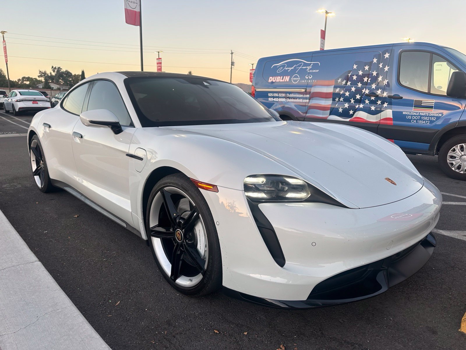Used 2023 Porsche Taycan Turbo AWD/4WD image 1