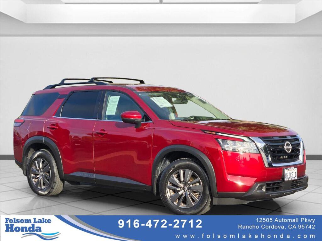 Used 2022 Nissan Pathfinder SV